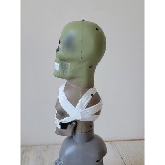 Gemmy Skull Trio singers "Shout" AS IS Halloween animated prop decor - Picture 8 of 12